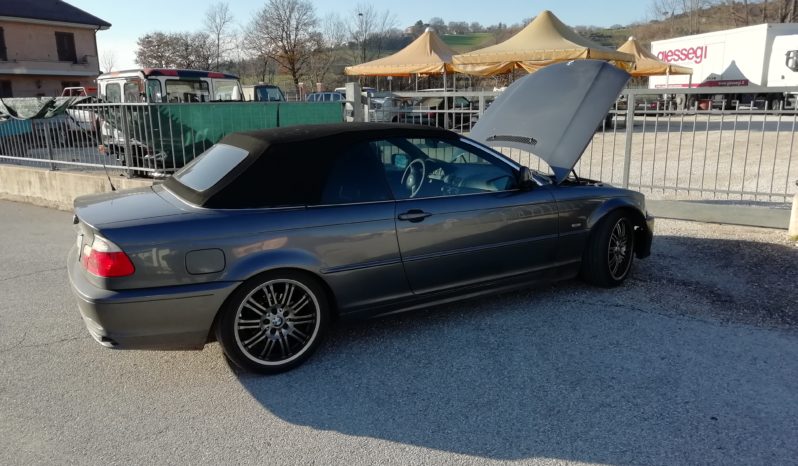 BMW 320 Cabrio E46 completo