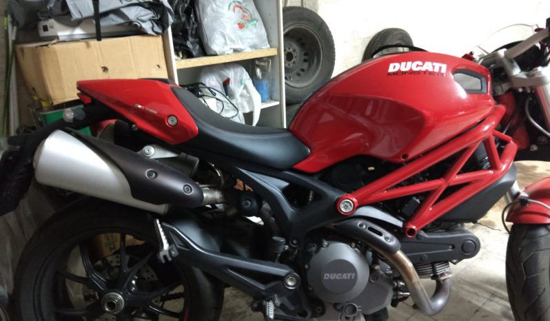 Ducati Monster 796 completo